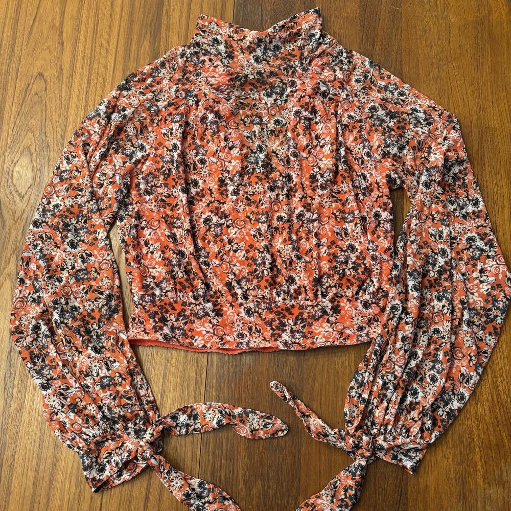 Free People All Dolled Up Blouse Top M Orange Floral Stretch High Neck Women’s
